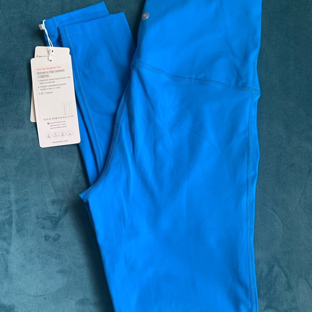 NWT Queenie leggings